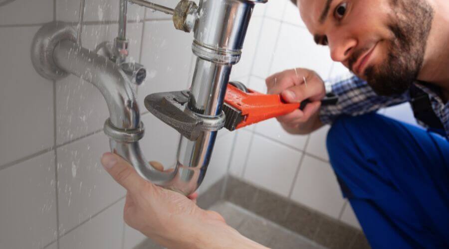 Professional clogged toilet repair services in Riverside, MO